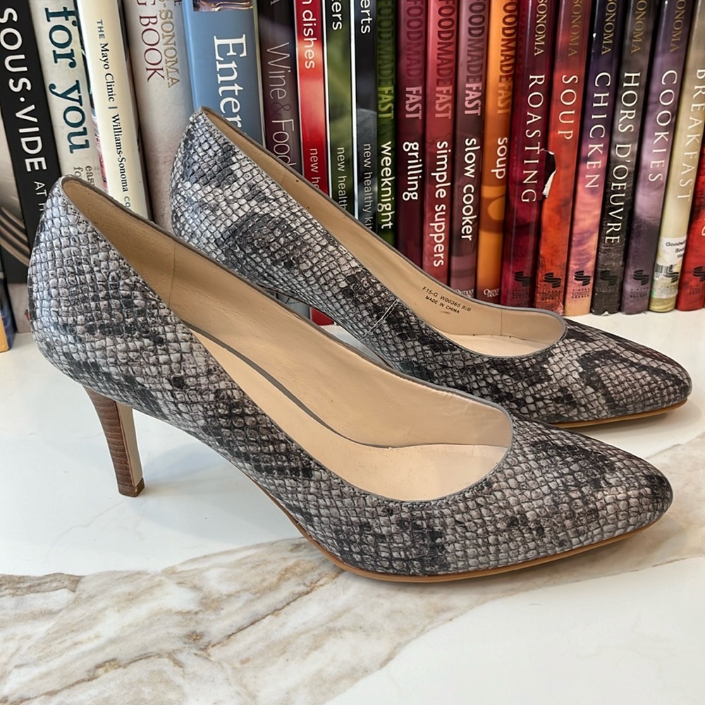 NWOT Cole Haan grey and black reptile print stacked 3.5” heel pumps